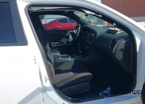 2020 Dodge Charger Scat Pack Rwd z USA, uszkodzony, nr VIN 2C3CDXGJ4LH255215